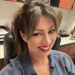 Meet your Posher, Armanda